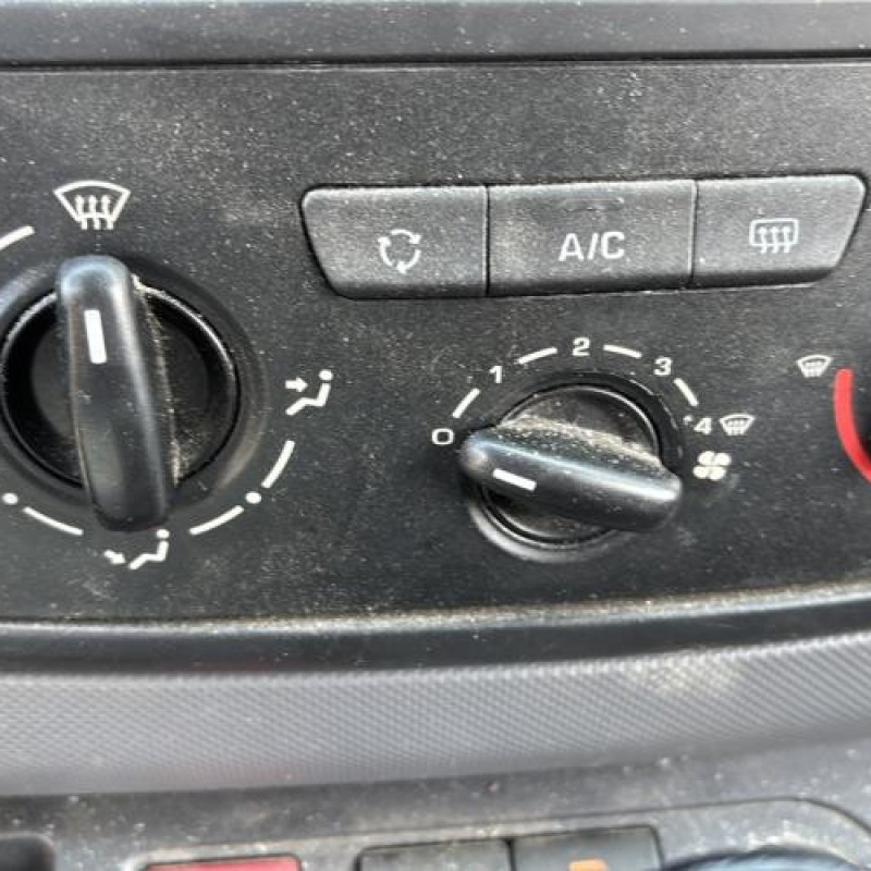 Boitier air bag PEUGEOT PARTNER 2 Photo n°12