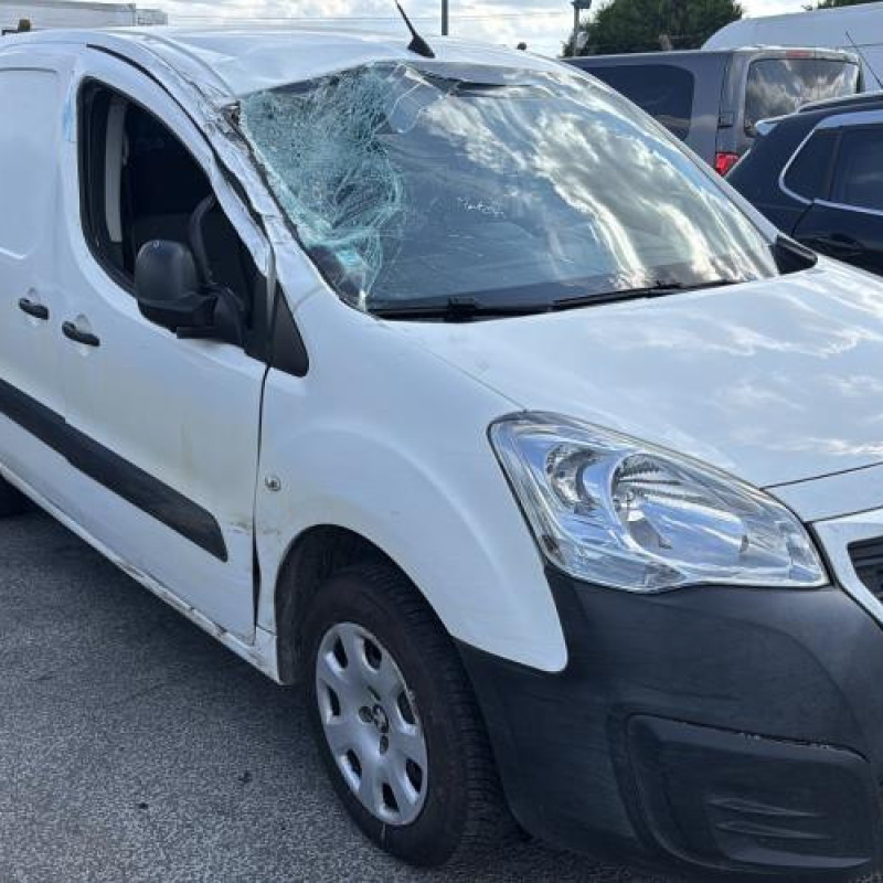 Boitier air bag PEUGEOT PARTNER 2 Photo n°17