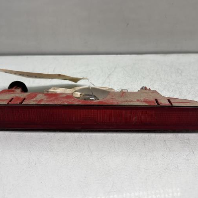 Feu arriere stop central PEUGEOT PARTNER 2 Photo n°1