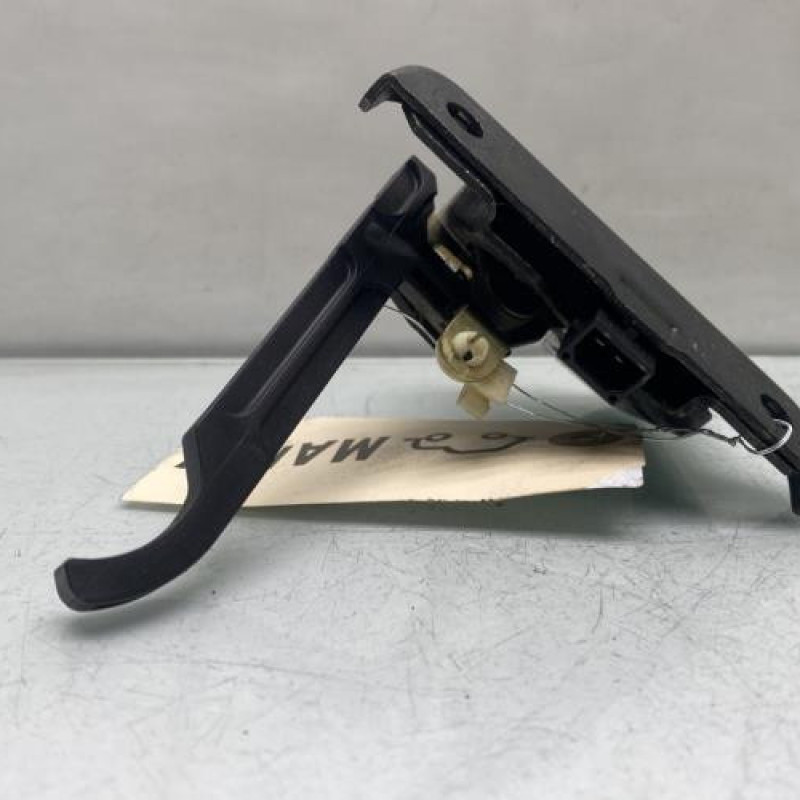 Serrure de coffre AUDI A3 2 Photo n°1