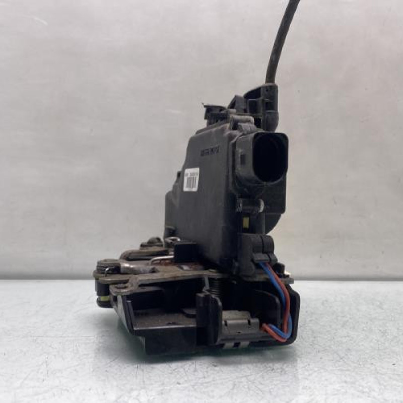 Serrure de coffre AUDI A3 2 Photo n°6