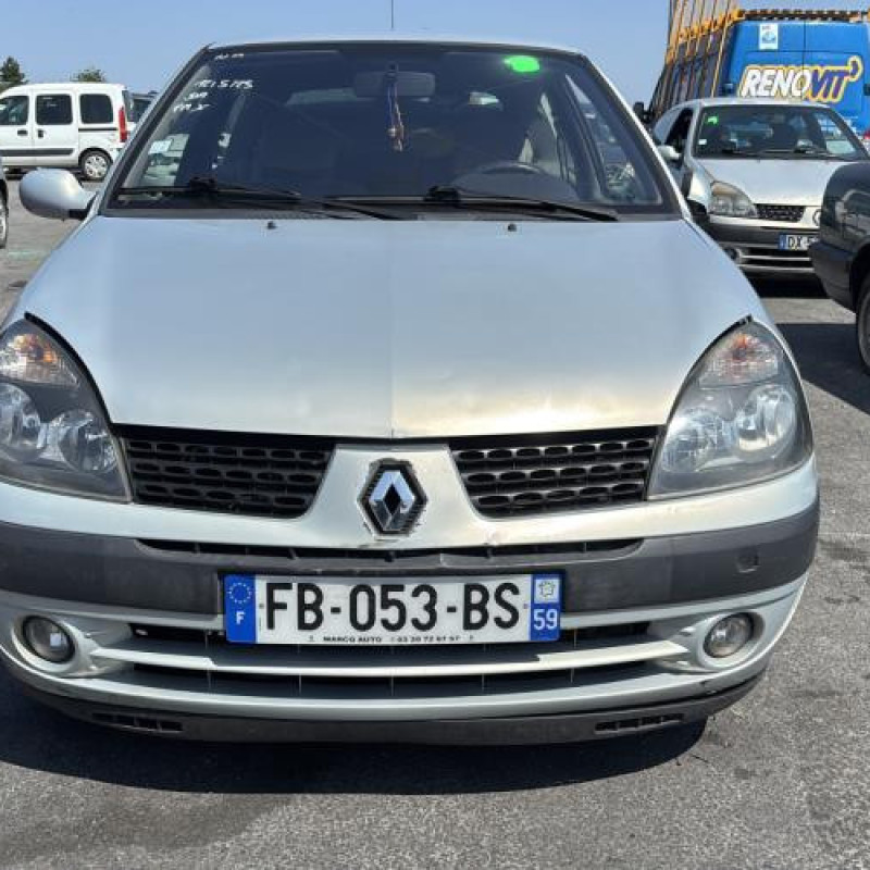 Feu arriere principal gauche (feux) RENAULT CLIO 2 Photo n°11