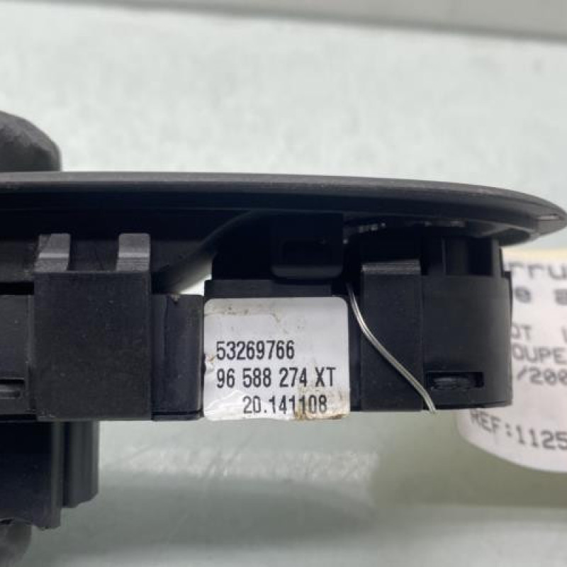 Interrupteur de leve vitre avant gauche PEUGEOT 407 Photo n°3