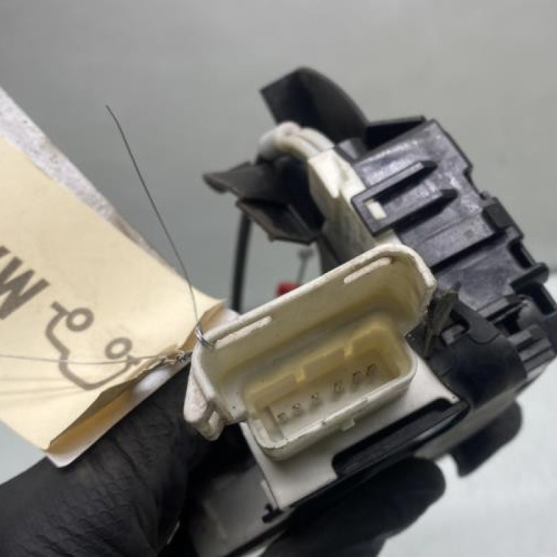 Serrure avant gauche PEUGEOT 407 Photo n°4