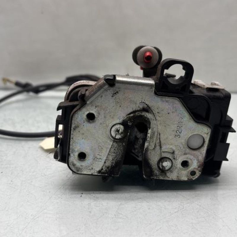 Serrure avant droit FIAT 500 2 Photo n°1