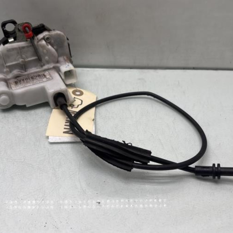 Serrure avant droit FIAT 500 2 Photo n°2