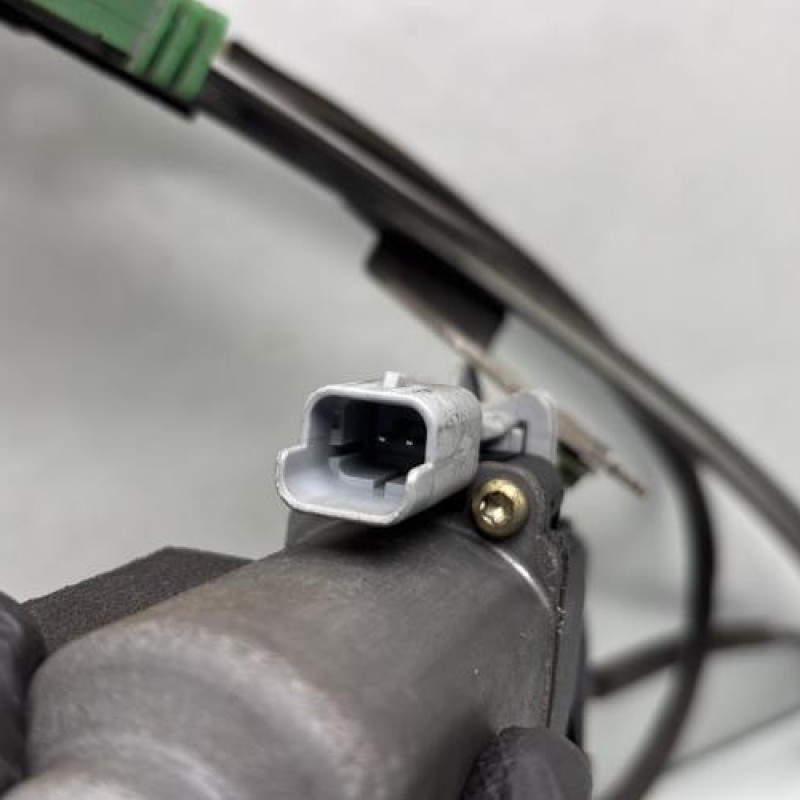 Leve vitre electrique avant gauche PEUGEOT 306 Photo n°5