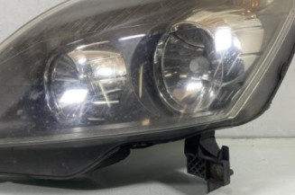 Optique avant principal gauche (feux)(phare) OPEL ZAFIRA B Photo n°1