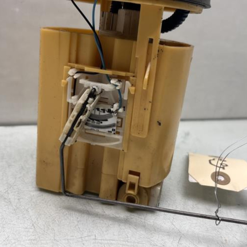 Pompe à carburant PEUGEOT 306 Photo n°4