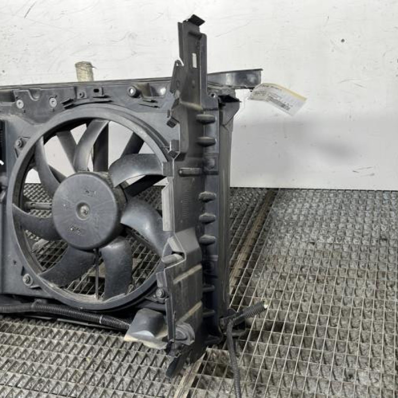 Face avant CITROEN BERLINGO 2 Photo n°3