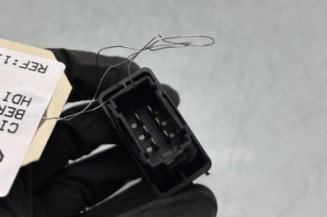 Interrupteur de leve vitre avant droit CITROEN BERLINGO 2