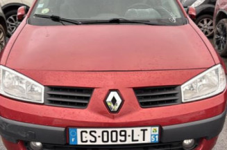 Vitre avant gauche RENAULT MEGANE 2