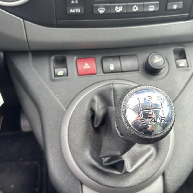 Interrupteur de leve vitre avant gauche CITROEN BERLINGO 2 Photo n°20