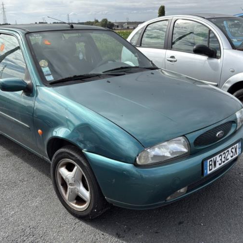 Vitre arriere droit FORD FIESTA 4 Photo n°6