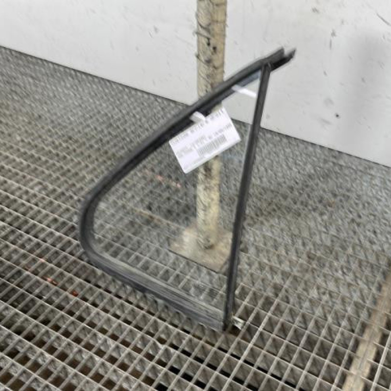 Custode arriere droit (porte) PEUGEOT 306 Photo n°3