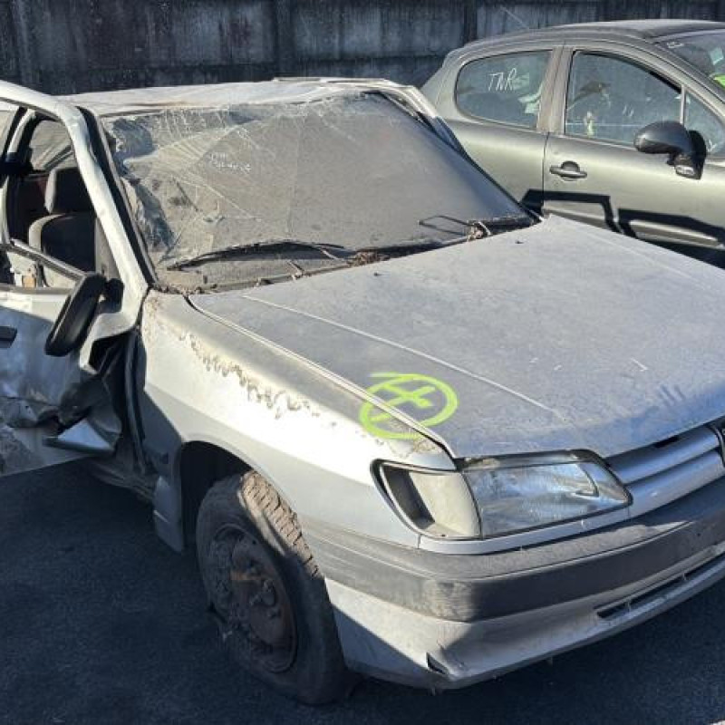 Custode arriere droit (porte) PEUGEOT 306 Photo n°6