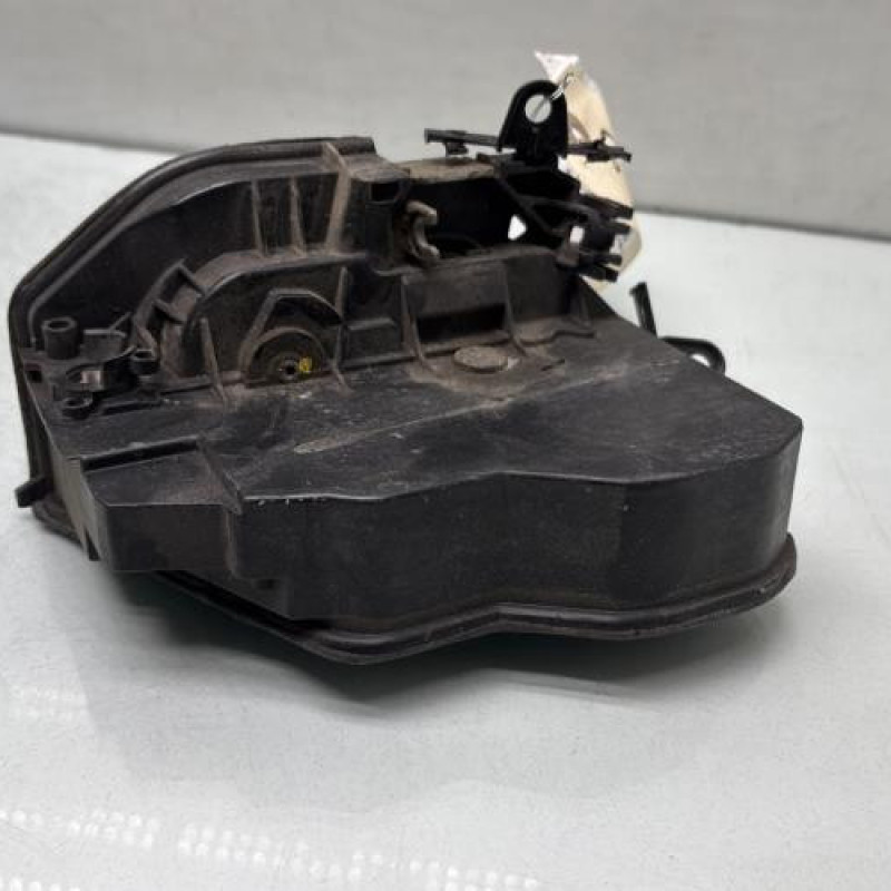 Serrure avant gauche BMW SERIE 1 E87 Photo n°2