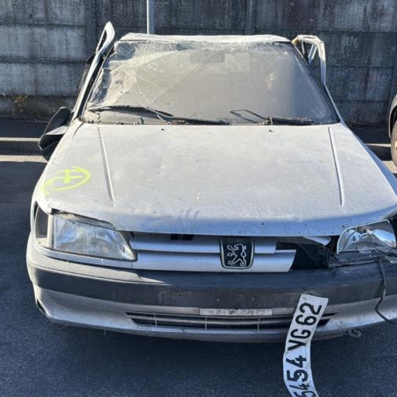 Custode arriere droit (porte) PEUGEOT 306 Photo n°12