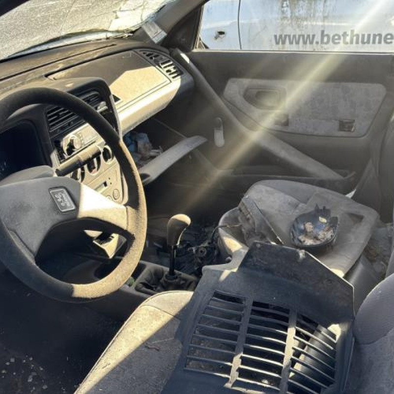 Custode arriere droit (porte) PEUGEOT 306 Photo n°14