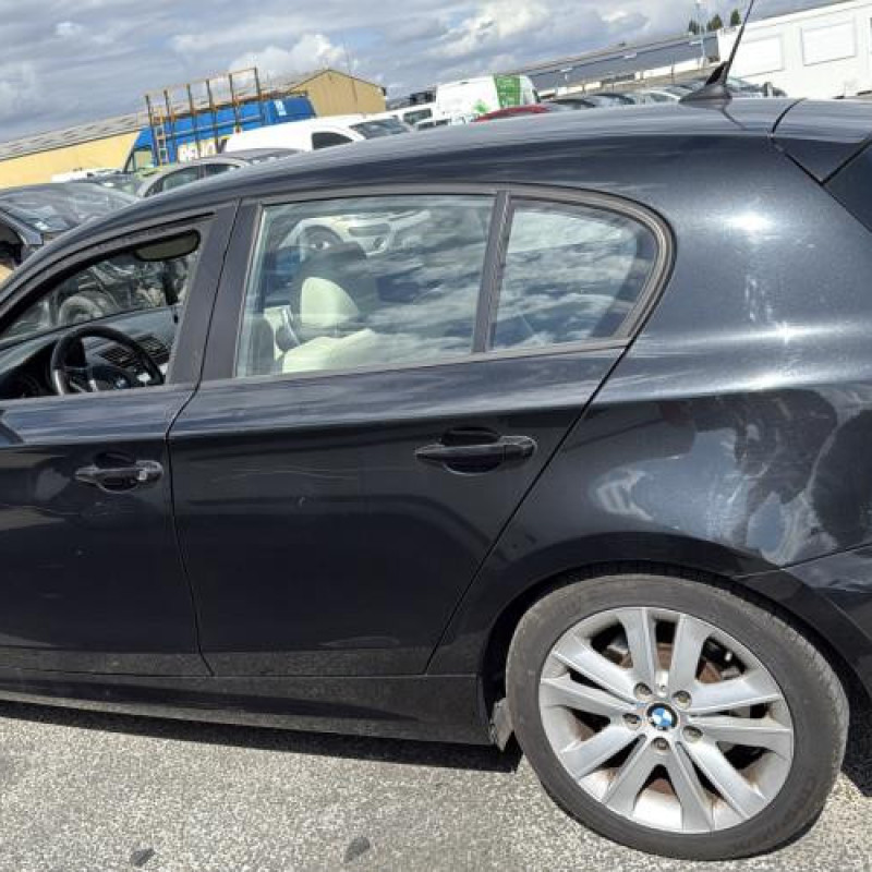 Serrure avant gauche BMW SERIE 1 E87 Photo n°10