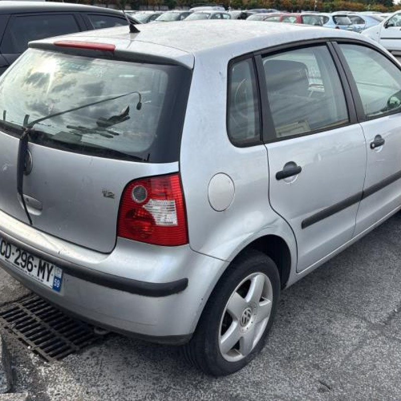 Vitre arriere gauche VOLKSWAGEN POLO 4 Photo n°7
