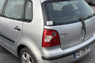 Vitre arriere gauche VOLKSWAGEN POLO 4