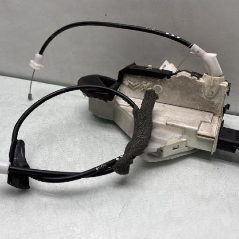 Serrure avant gauche PEUGEOT 308 1 Photo n°4