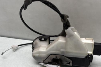 Serrure avant gauche PEUGEOT 308 1