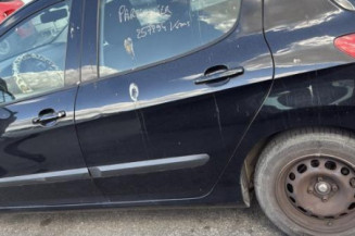 Serrure avant gauche PEUGEOT 308 1