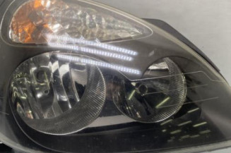 Optique avant principal droit (feux)(phare) RENAULT CLIO 2 CAMPUS Photo n°1