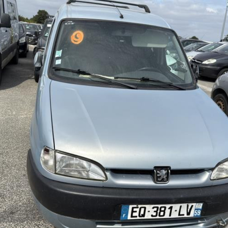 Optique avant principal droit (feux)(phare) PEUGEOT PARTNER 1 Photo n°11