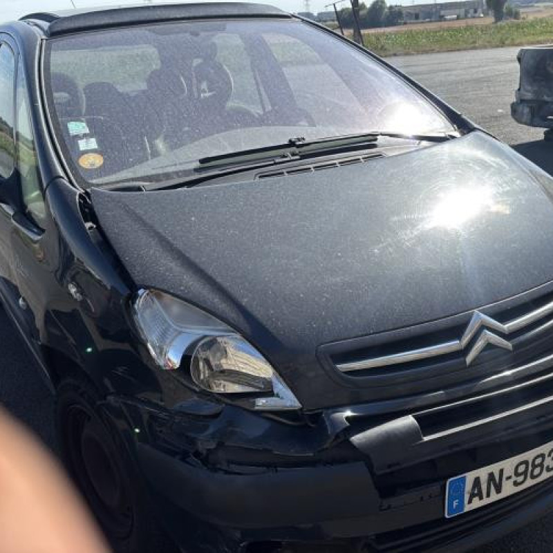 Feu arriere principal gauche (feux) CITROEN XSARA PICASSO Photo n°12