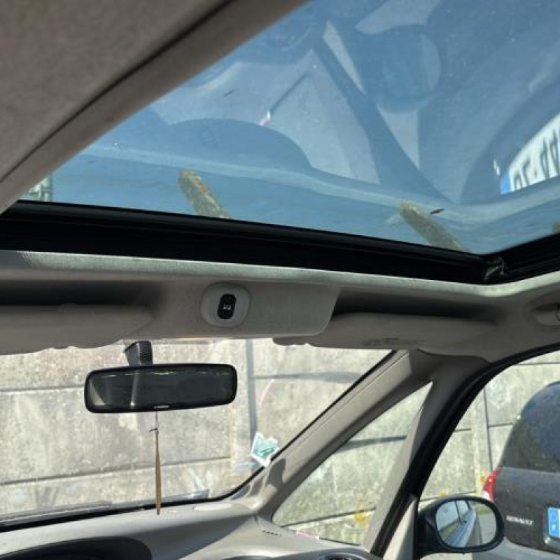 Feu arriere principal gauche (feux) CITROEN XSARA PICASSO Photo n°18