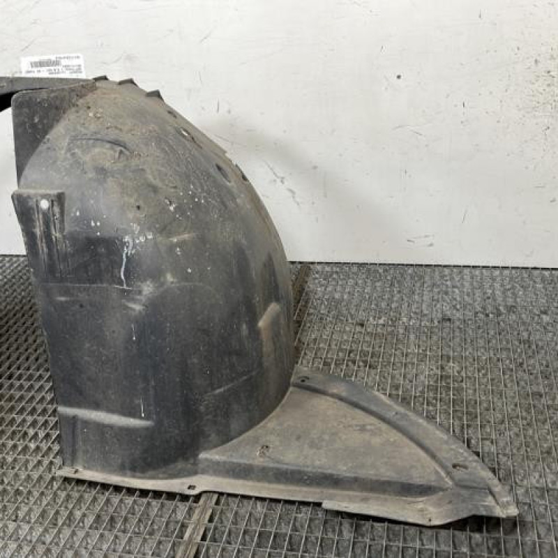 Pare boue avant gauche PEUGEOT 307 Photo n°3