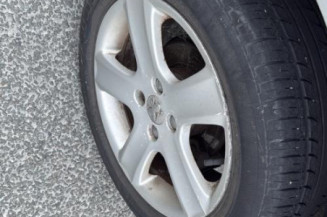 Pare boue avant gauche PEUGEOT 307