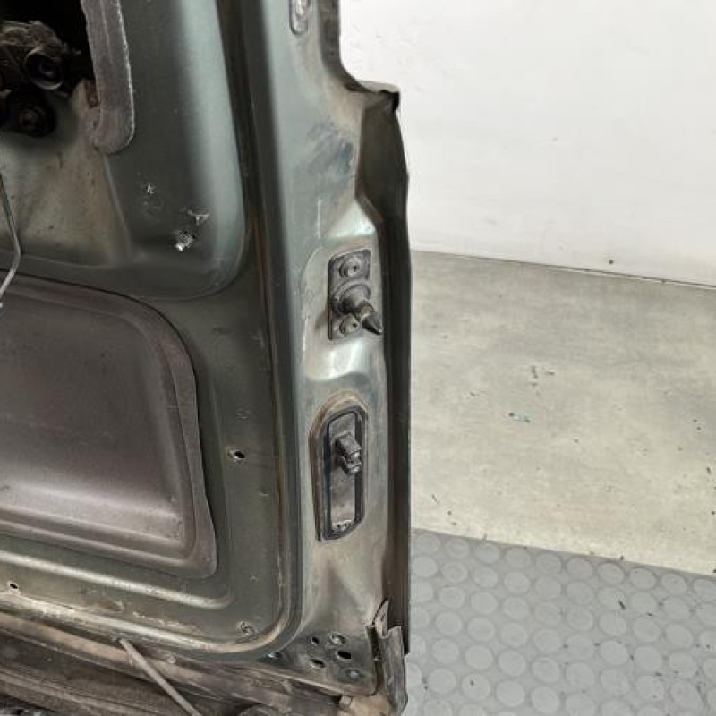 Porte laterale gauche PEUGEOT PARTNER 1 Photo n°5