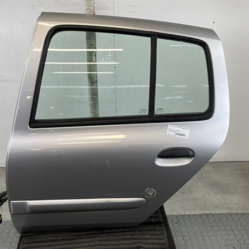 Porte arriere gauche RENAULT CLIO 2 Photo n°1