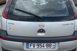 Vitre avant gauche OPEL CORSA C