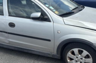 Vitre avant gauche OPEL CORSA C