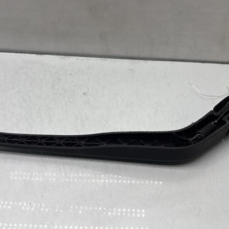 Bras essuie glace arriere TOYOTA YARIS 2