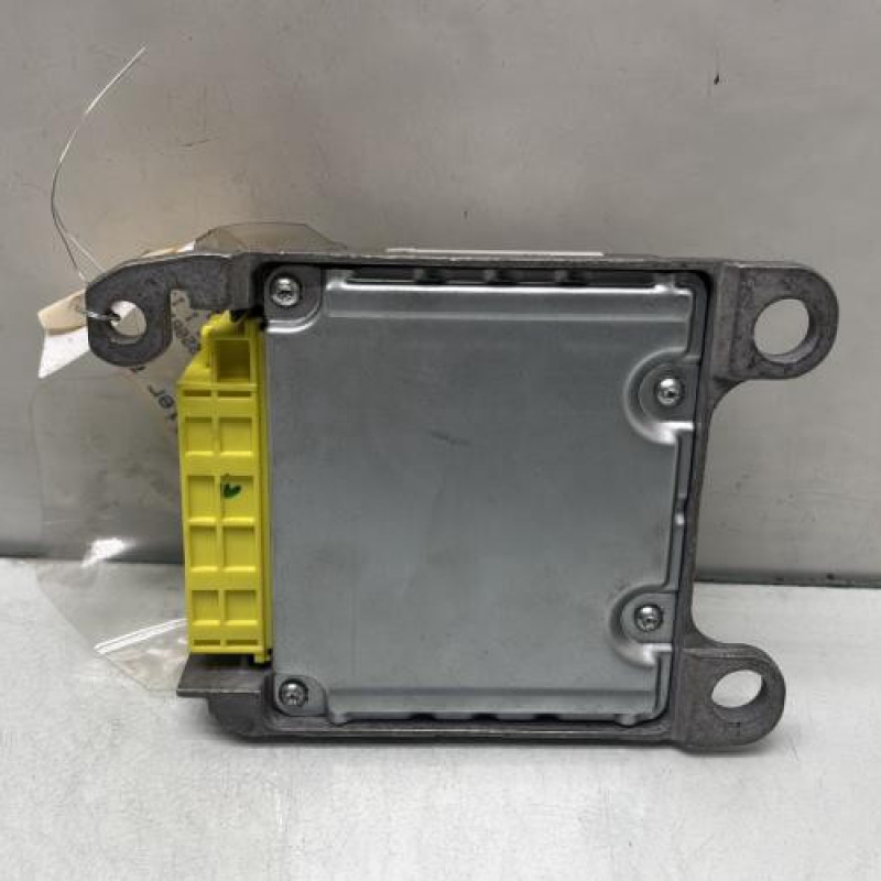 Boitier air bag TOYOTA YARIS 2 Photo n°4