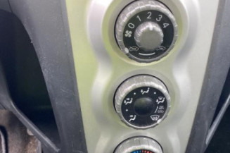 Boitier air bag TOYOTA YARIS 2