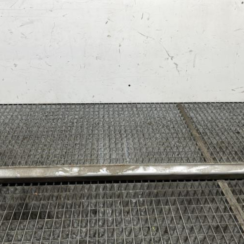 Renfort pare choc arriere (traverse) TOYOTA YARIS 2 Photo n°4