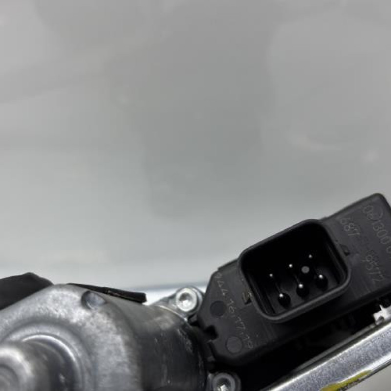 Leve vitre electrique arriere gauche OPEL ASTRA H Photo n°3