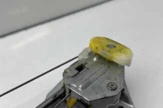 Leve vitre electrique arriere gauche OPEL ASTRA H