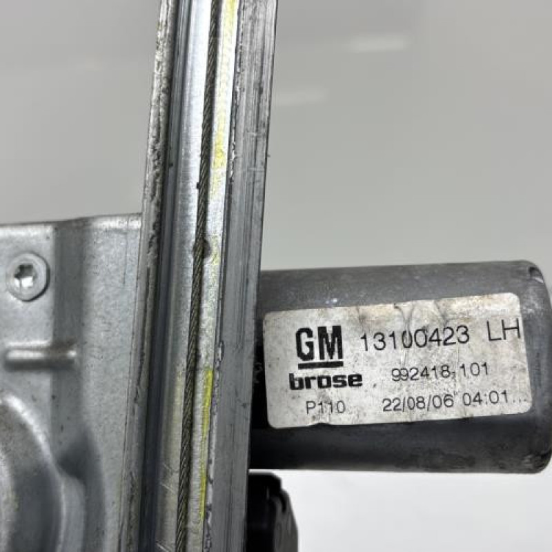 Leve vitre electrique arriere gauche OPEL ASTRA H Photo n°6