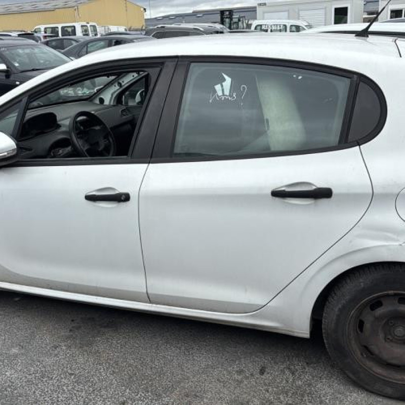 Retroviseur gauche PEUGEOT 208 1 Photo n°10