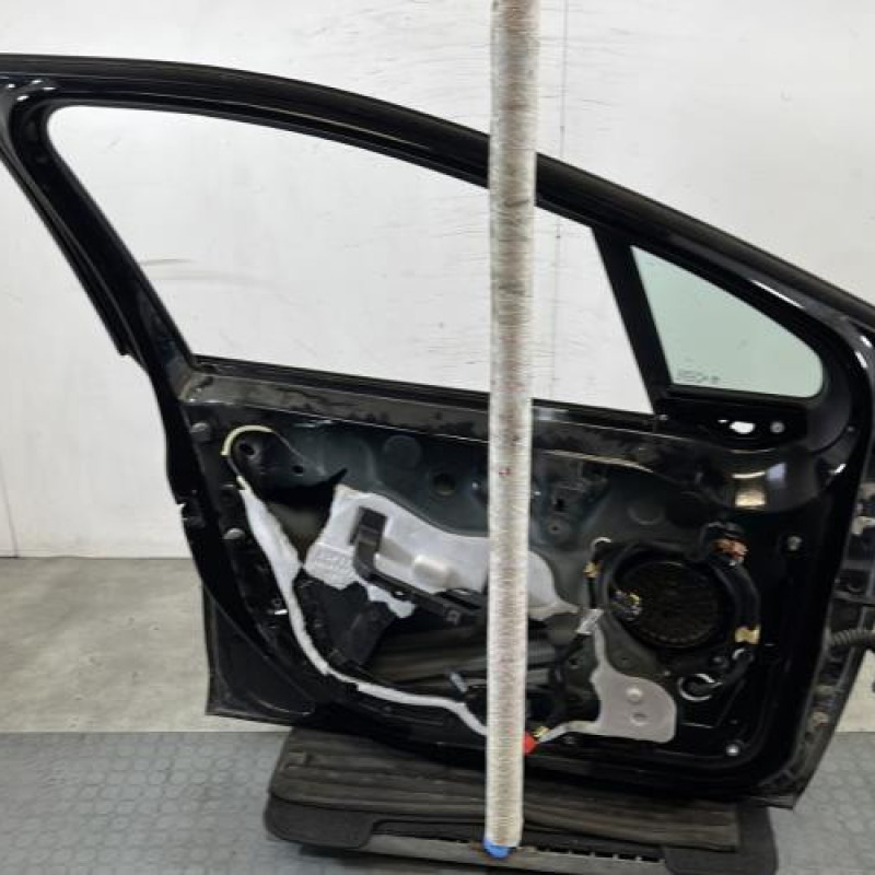 Porte avant gauche PEUGEOT 2008 1 Photo n°5