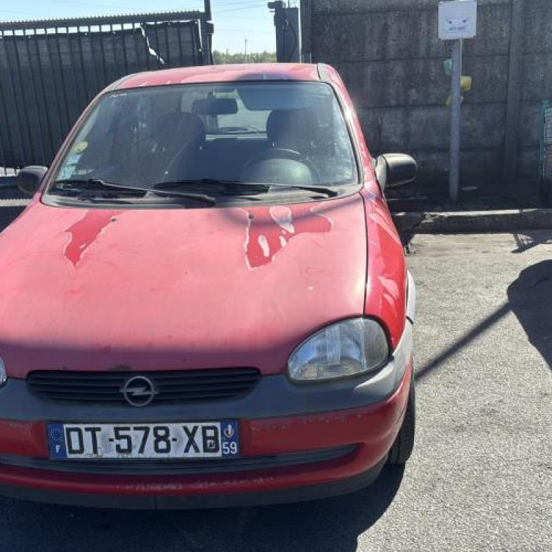 Leve vitre mecanique avant gauche OPEL CORSA B Photo n°11