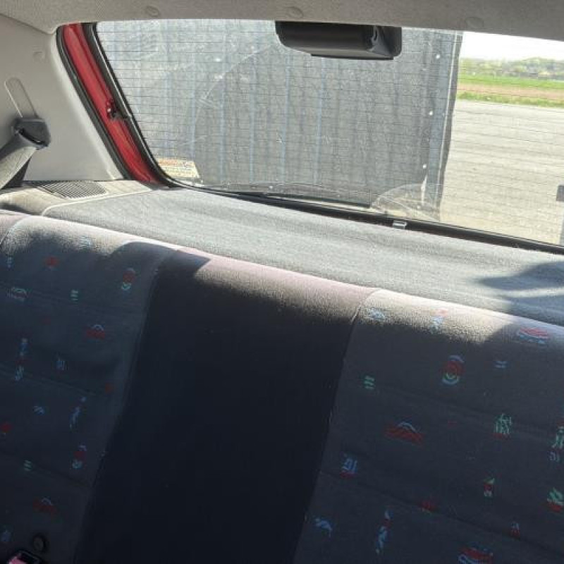 Leve vitre mecanique avant gauche OPEL CORSA B Photo n°13